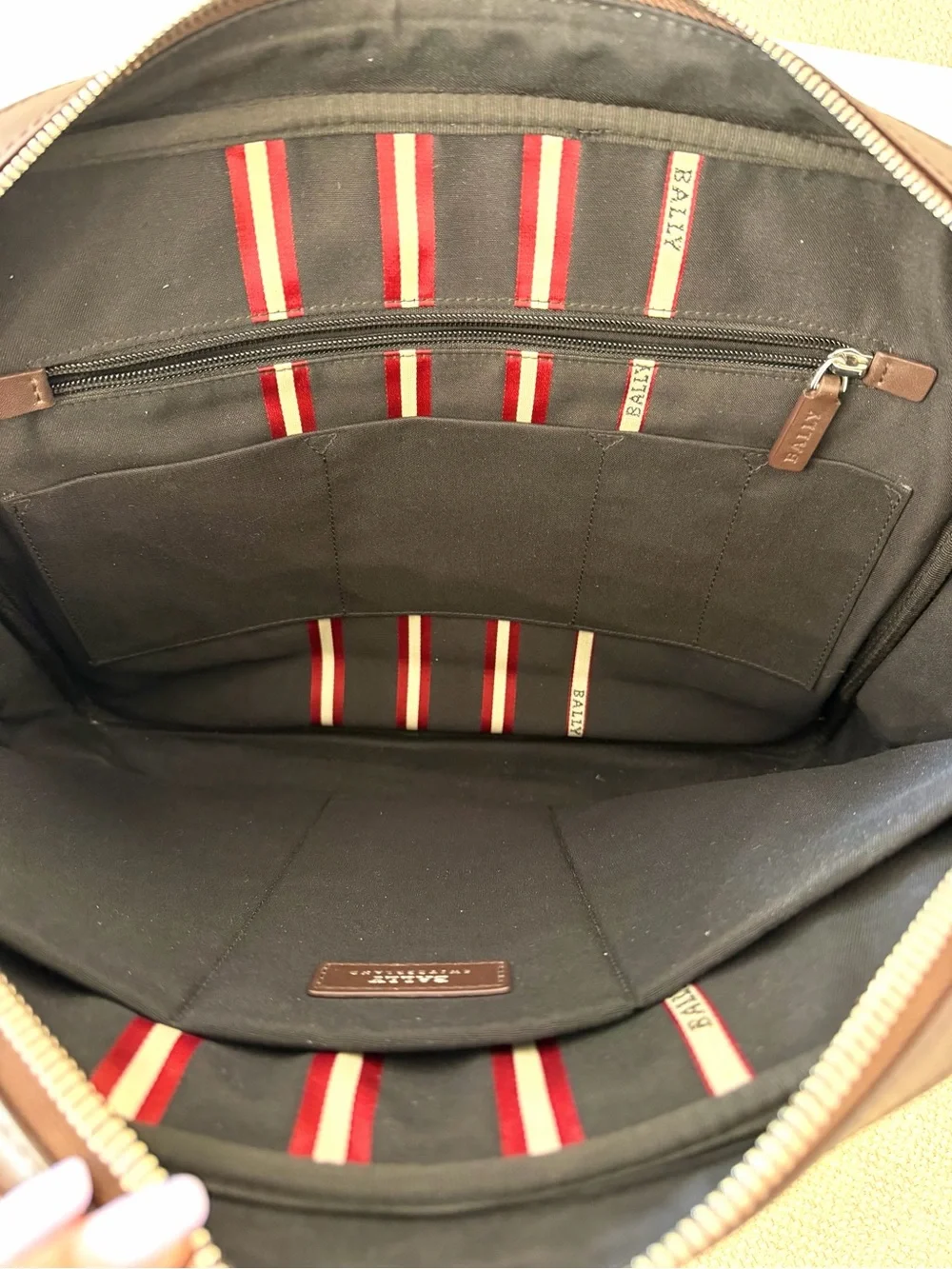 Bally elegant leather